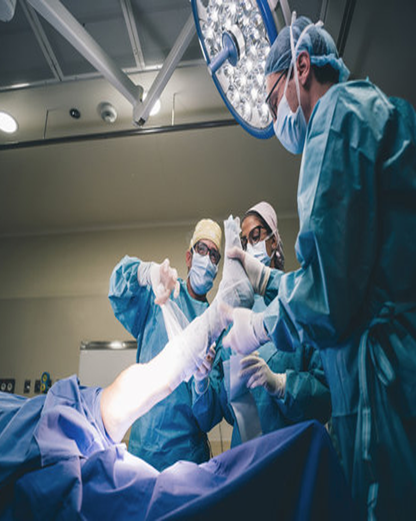 Knee Arthroscopy Surgeon in pune